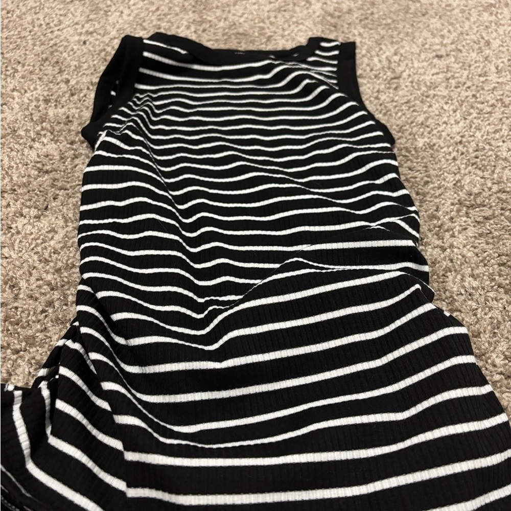 SHEIN Black and White Sleeveless Bodycon Tank Top